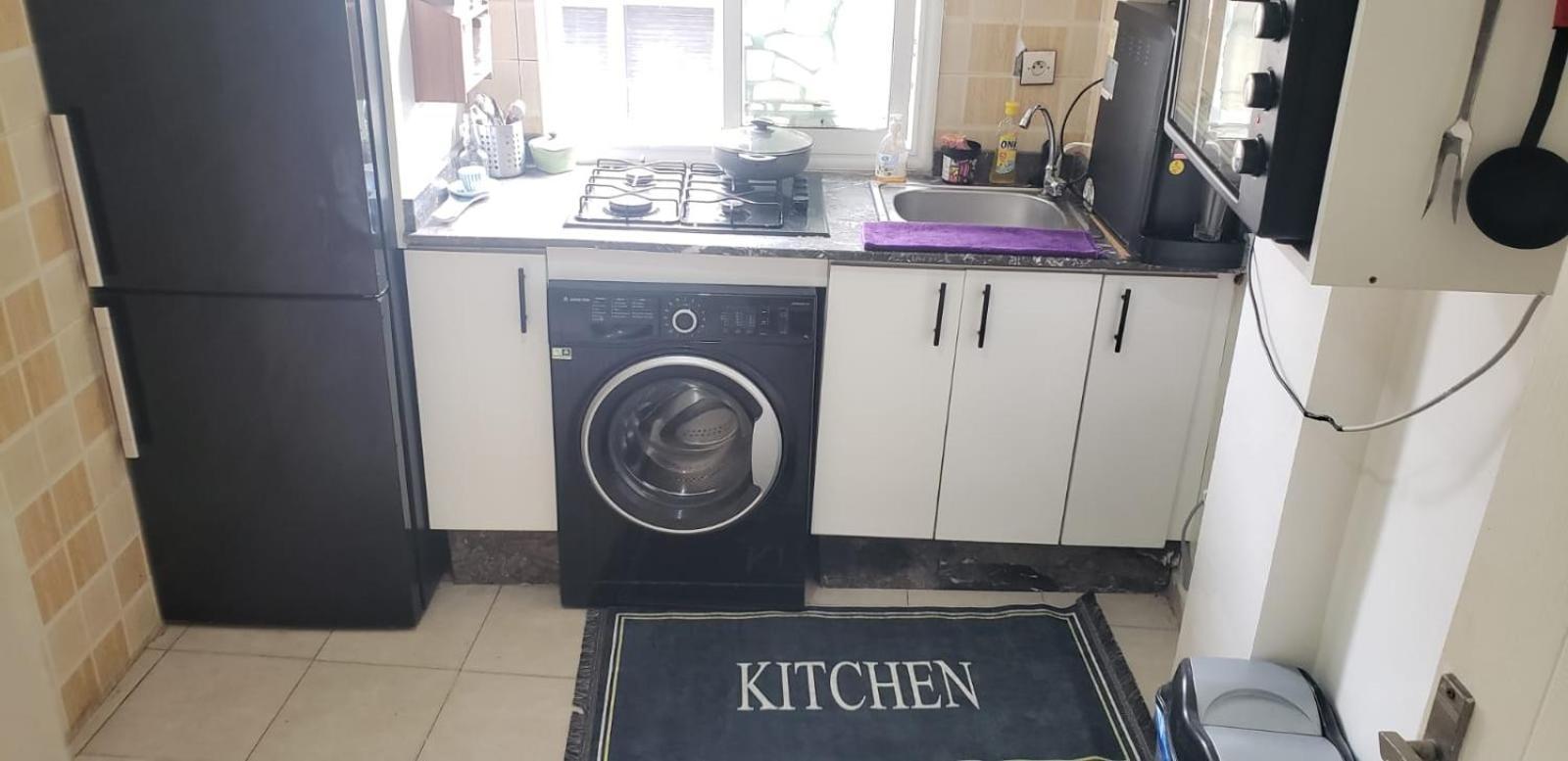 - Spacious 2 Bedroom Comfortable Apartment