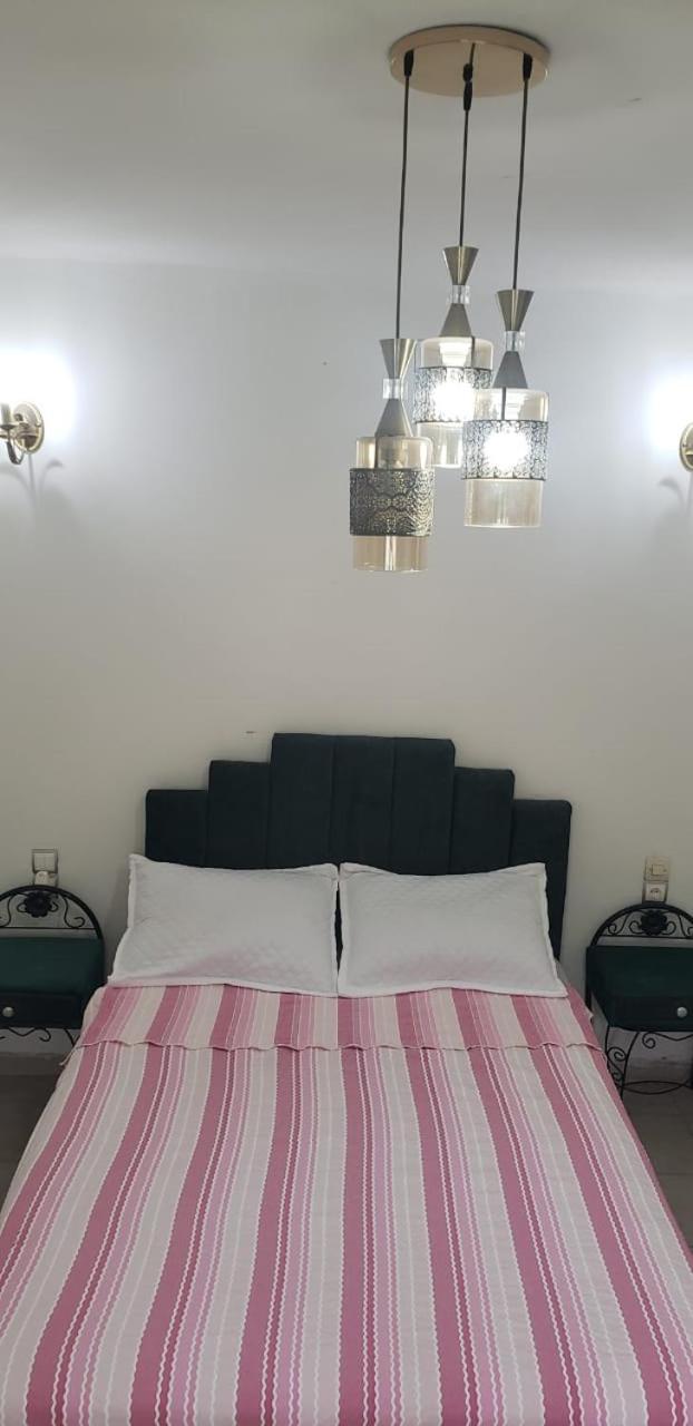 Apartment - Spacious 2 Bedroom Comfortable